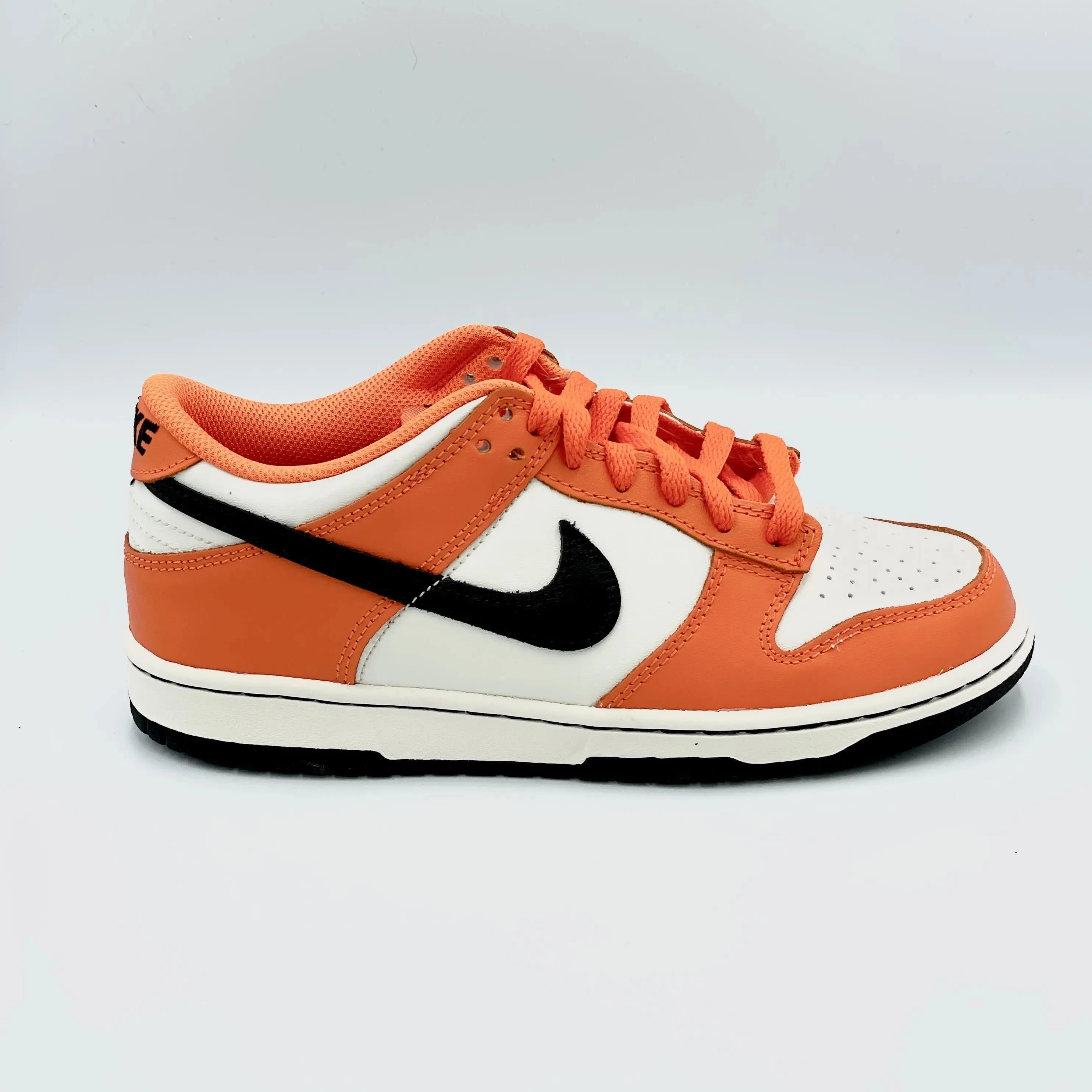 Nike Dunk Low Halloween (2022)