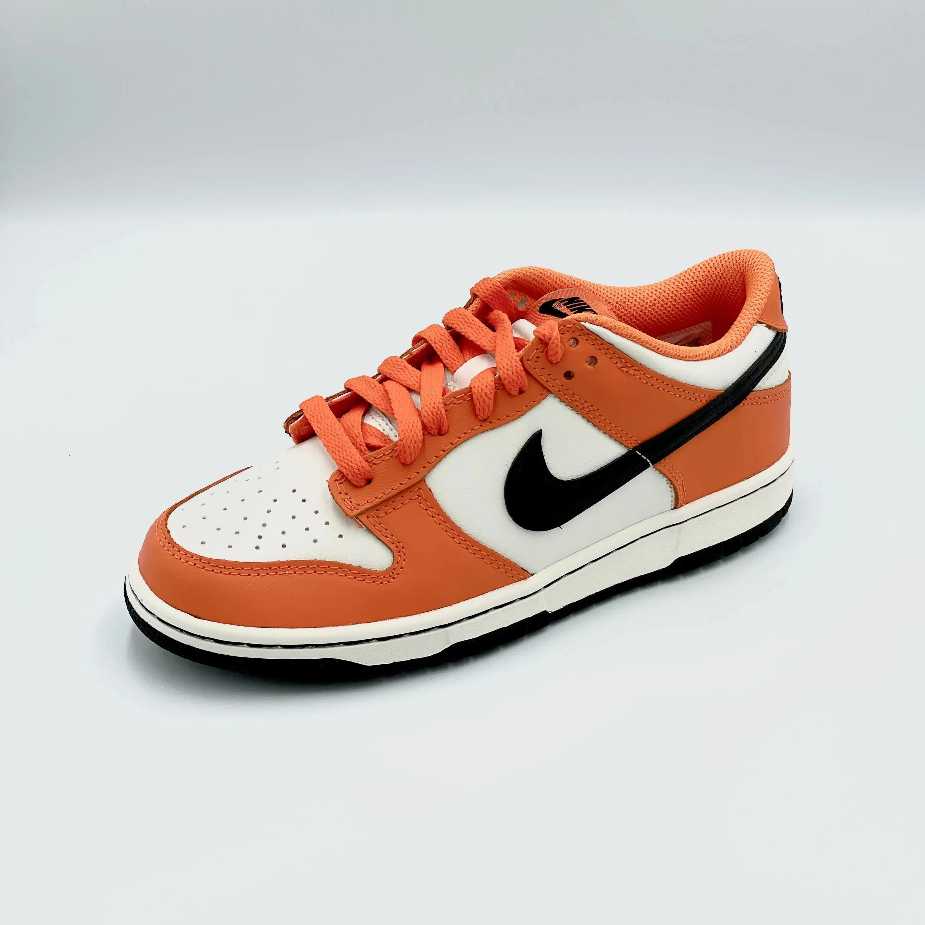 Nike Dunk Low Halloween (2022)