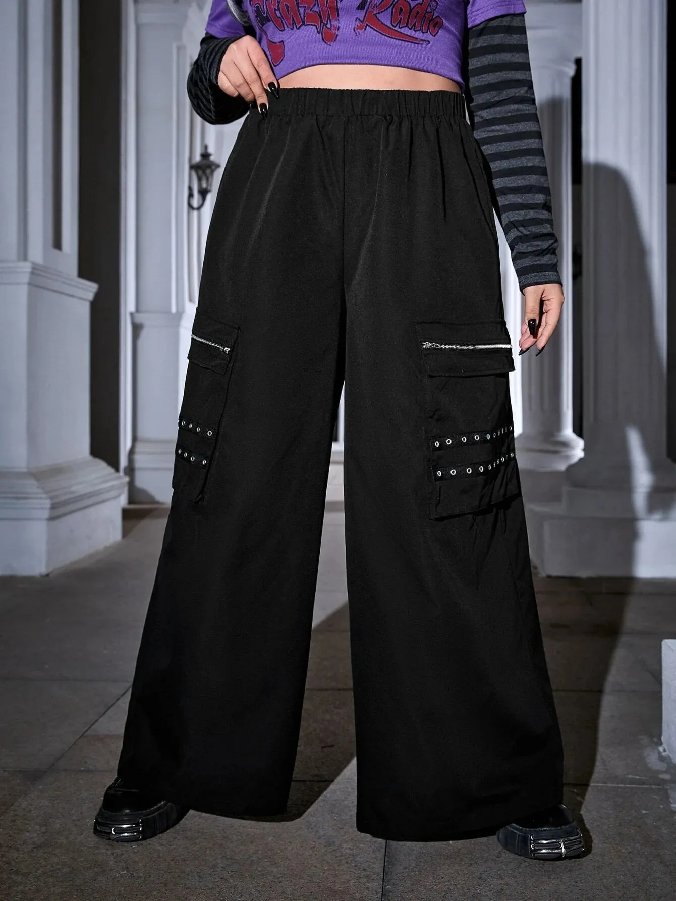 Zipper Detail Flap Pocket Side Wide Leg Pants